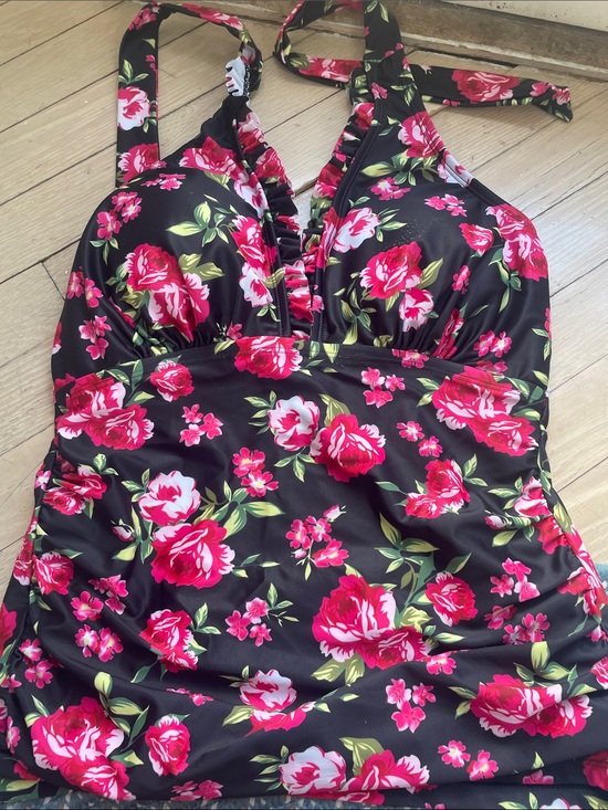 Other - Black Floral Tankini Top with Pink Rose Print